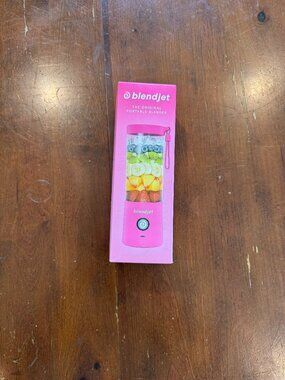 BlendJet 2 Portable Blender Pink Cordless USB Rechargeable New In Box